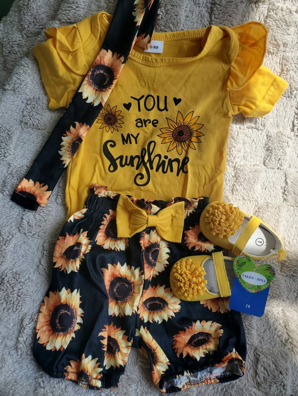 You Are My Sunshine Sunflower Baby Set - Yellow & Black - 6-9m